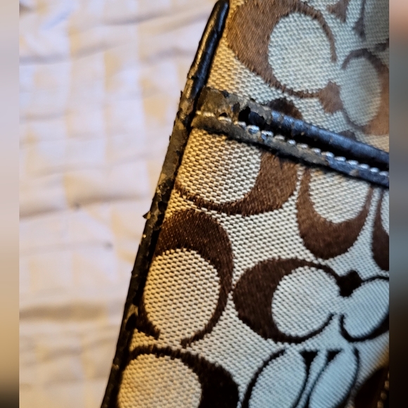 Coach Bag - Picture 4 of 4